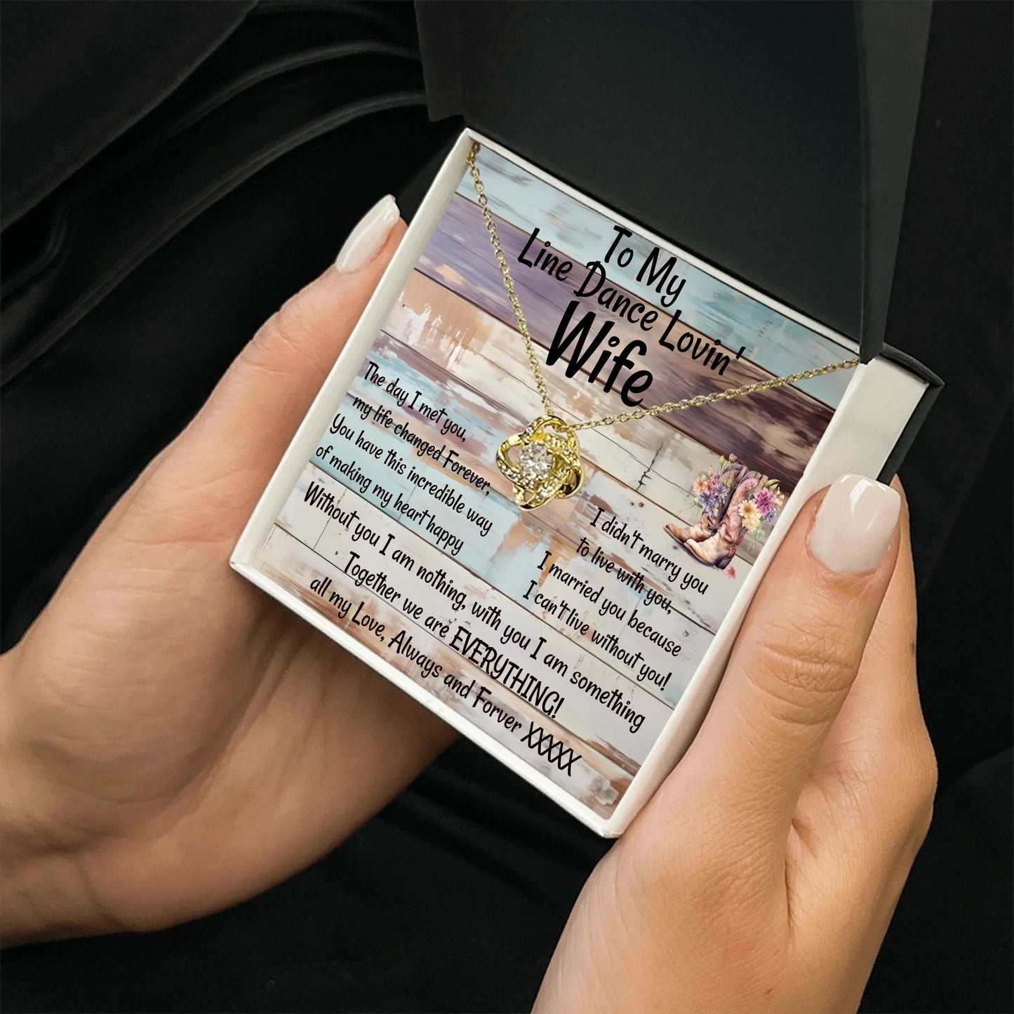 Ugc Love Knot Gold  Zoom 3